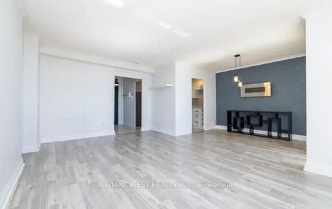 Photo 10 at 1405 - 85 Emmett Avenue, Mount Dennis, Toronto
