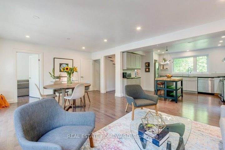Photo 17 at 180 Ellis Avenue, Swansea, Toronto