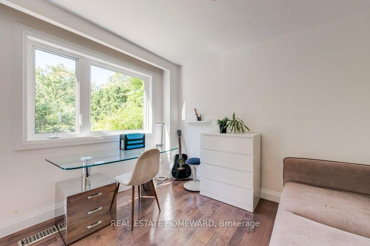Photo 25 at 180 Ellis Avenue, Swansea, Toronto