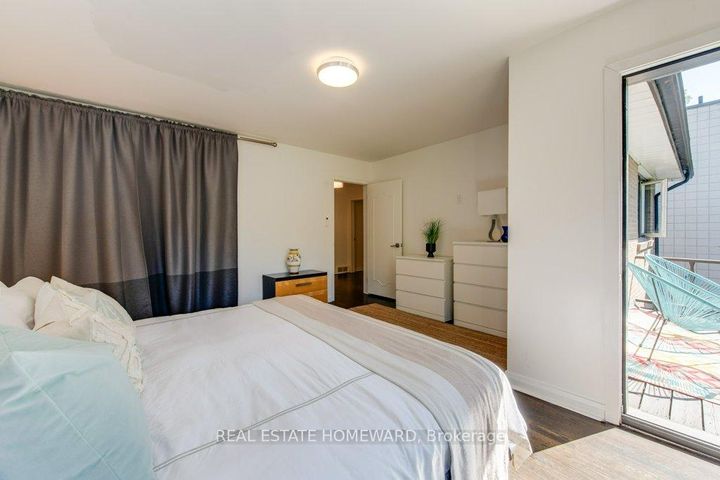Photo 30 at 180 Ellis Avenue, Swansea, Toronto