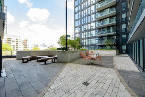 Photo 13 at 420 - 251 Jarvis Street, Yonge Corridor, Toronto