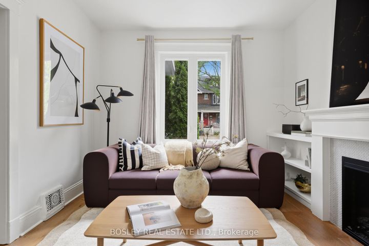 Photo 3 at 90 Withrow Avenue, North Riverdale, Toronto