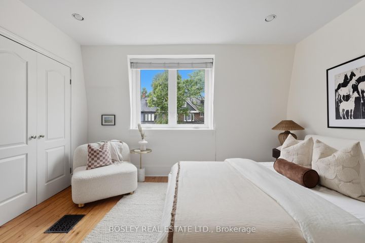Photo 14 at 90 Withrow Avenue, North Riverdale, Toronto