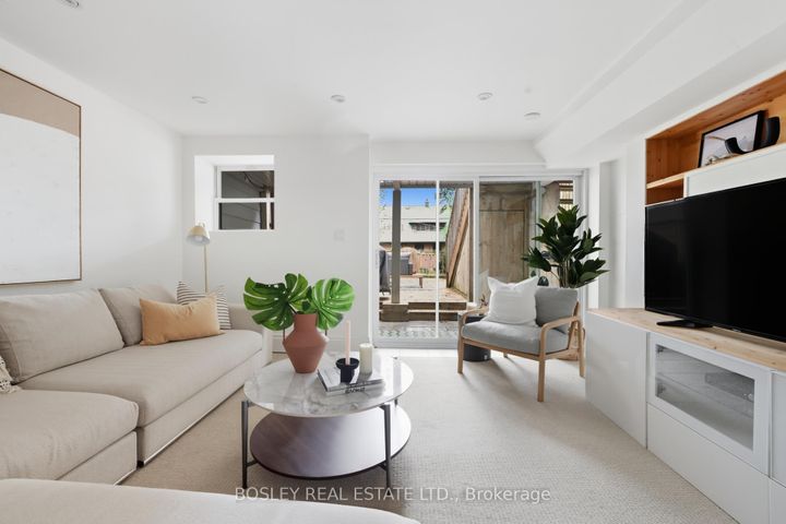 Photo 20 at 90 Withrow Avenue, North Riverdale, Toronto