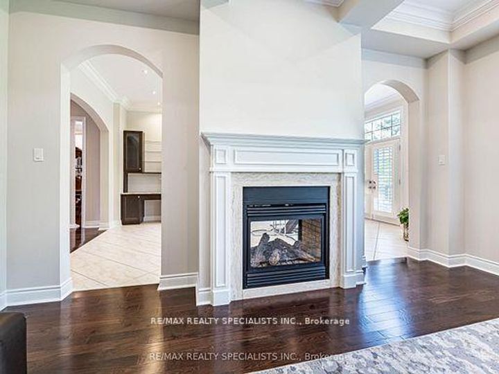 Photo 16 at 28 Elbern Markell Drive W, Credit Valley, Brampton
