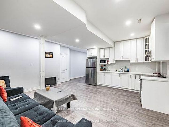Photo 40 at 28 Elbern Markell Drive W, Credit Valley, Brampton
