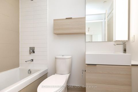 Photo 11 at 3710 - 88 Scott Street, Yonge Corridor, Toronto