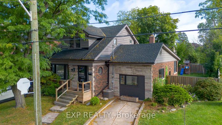 Photo 3 at 44 Paisley Avenue N, Westdale, Hamilton