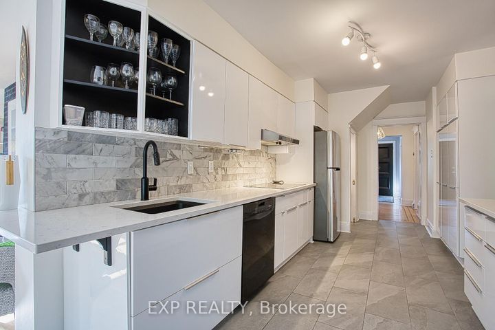 Photo 13 at 44 Paisley Avenue N, Westdale, Hamilton