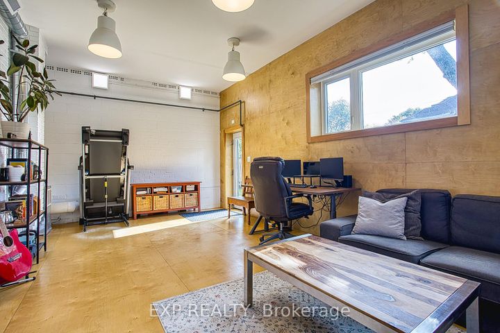 Photo 22 at 44 Paisley Avenue N, Westdale, Hamilton