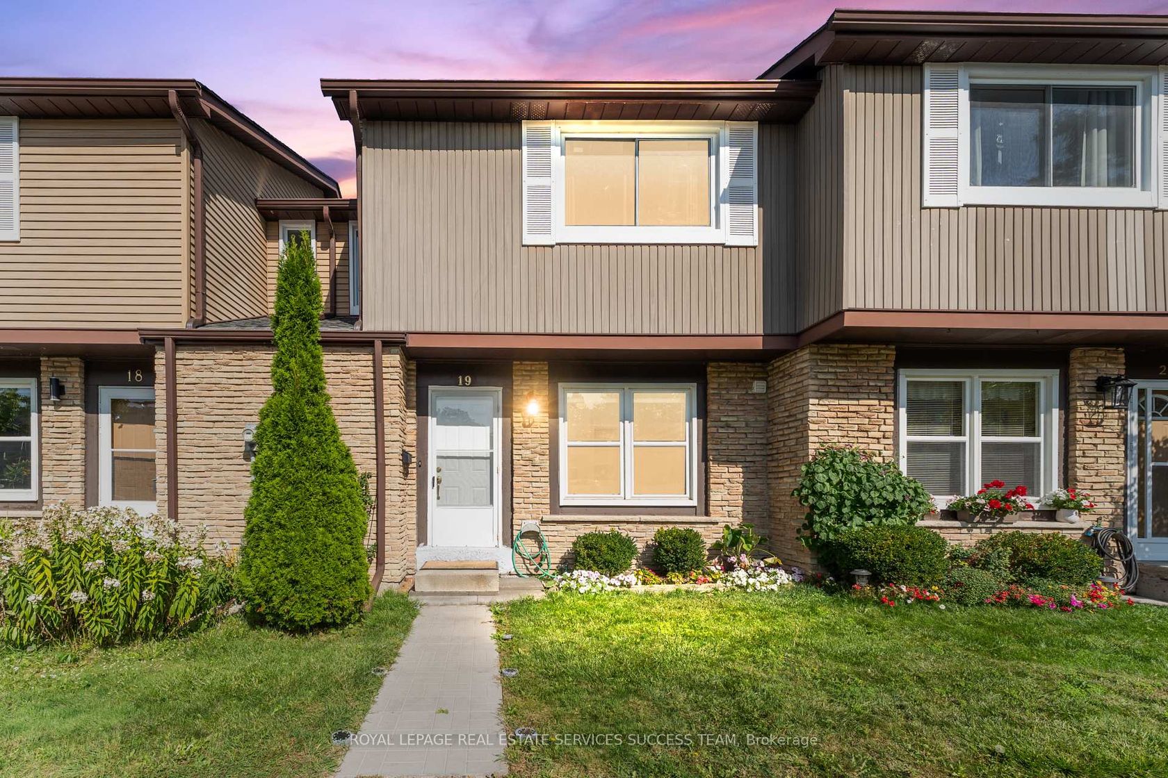 19 - 120 Falconer Drive, Streetsville, Mississauga 
