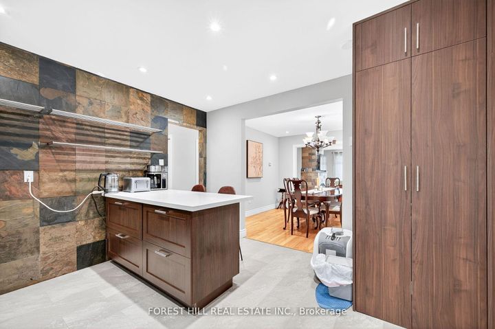 Photo 9 at 104 Armitage Drive, Central Newmarket, Newmarket