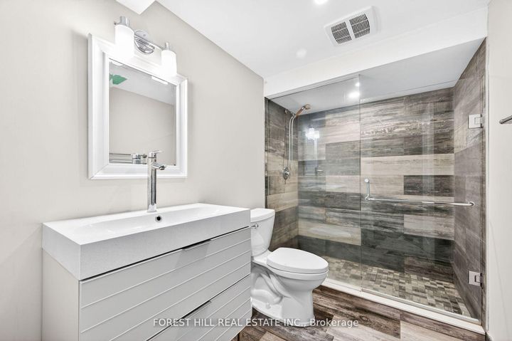 Photo 20 at 104 Armitage Drive, Central Newmarket, Newmarket