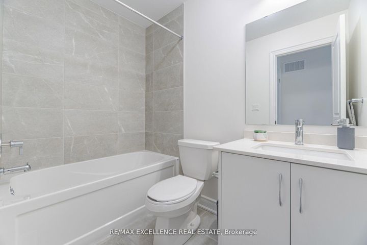 Photo 32 at 85 Bermondsey Way, Bram West, Brampton