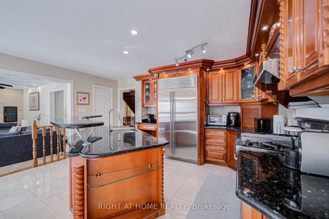 Photo 16 at 128 Carlyle Crescent, Aurora Highlands, Aurora