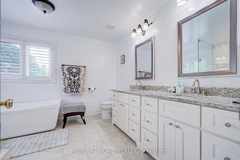 Photo 35 at 128 Carlyle Crescent, Aurora Highlands, Aurora