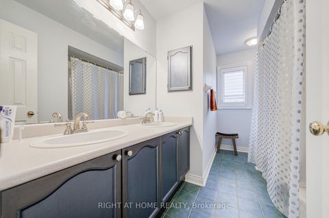 Photo 42 at 128 Carlyle Crescent, Aurora Highlands, Aurora