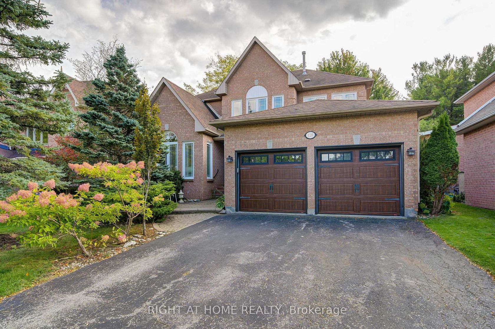 128 Carlyle Crescent, Aurora Highlands, Aurora 