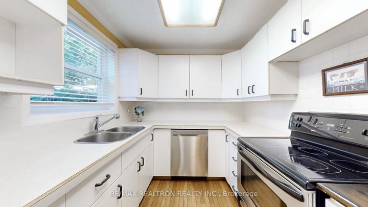Photo 12 at 187 Patterson Street, Leslie Valley, Newmarket