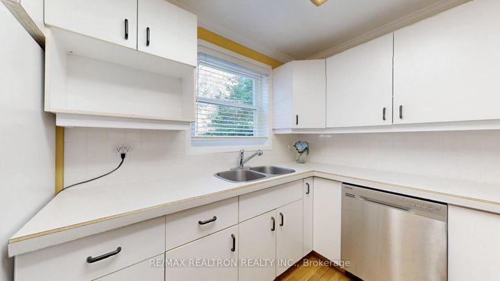 Photo 13 at 187 Patterson Street, Leslie Valley, Newmarket