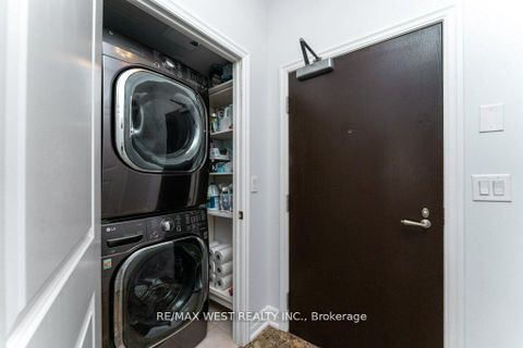 Photo 12 at 407 - 15 Rean Drive, Bayview Village, Toronto