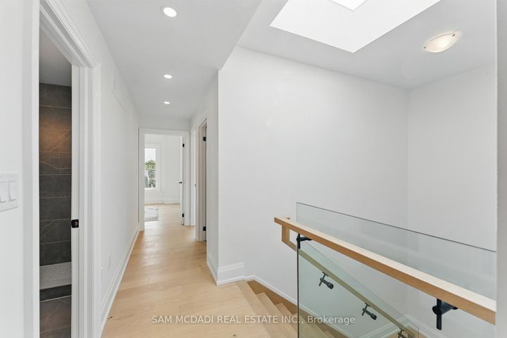 Photo 17 at 1037 Meredith Avenue, Lakeview, Mississauga