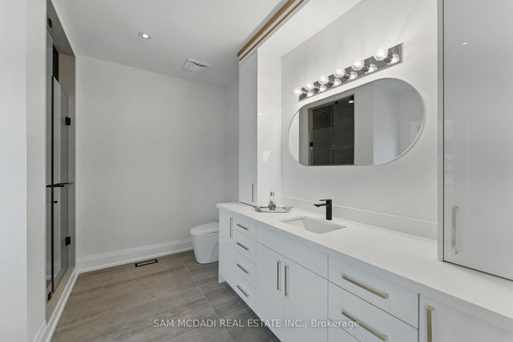 Photo 22 at 1037 Meredith Avenue, Lakeview, Mississauga