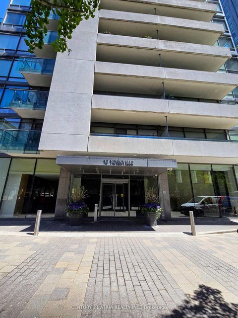 Photo 2 at 3103 - 18 Yorkville Avenue, Annex, Toronto