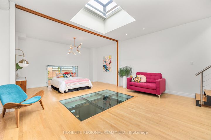 Photo 12 at 6 - 62 Claremont Street, Bellwoods, Toronto