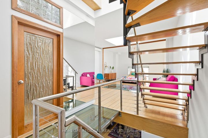 Photo 16 at 6 - 62 Claremont Street, Bellwoods, Toronto