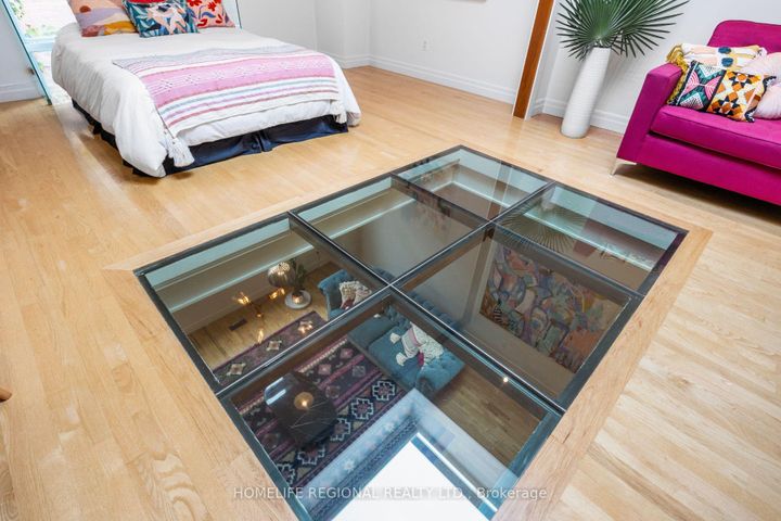 Photo 17 at 6 - 62 Claremont Street, Bellwoods, Toronto
