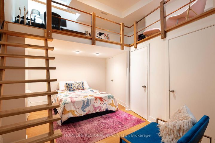Photo 29 at 6 - 62 Claremont Street, Bellwoods, Toronto