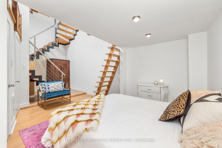 Photo 30 at 6 - 62 Claremont Street, Bellwoods, Toronto