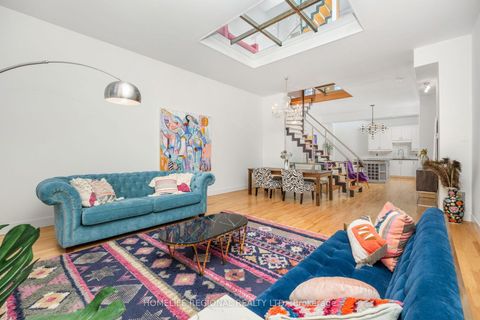 Photo 1 at 6 - 62 Claremont Street, Bellwoods, Toronto