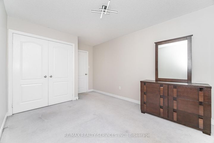 Photo 27 at 3 Napoleon Crescent, Bram East, Brampton
