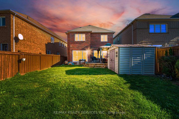 Photo 42 at 3 Napoleon Crescent, Bram East, Brampton