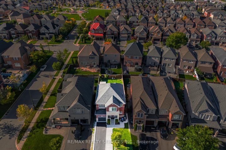 Photo 43 at 3 Napoleon Crescent, Bram East, Brampton