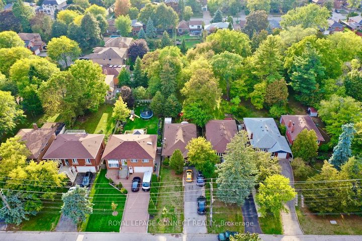 Photo 5 at 362 Morrish Road, Highland Creek, Toronto