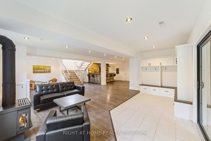 Photo 20 at 515 Hamilton Drive, Ancaster, Hamilton