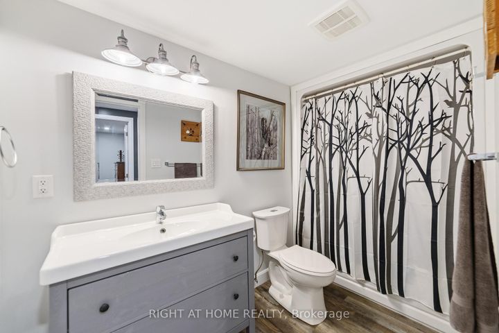 Photo 30 at 515 Hamilton Drive, Ancaster, Hamilton