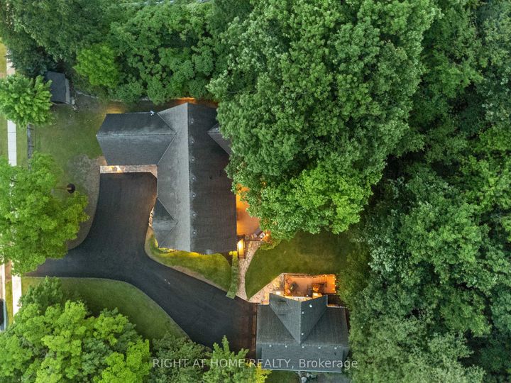 Photo 45 at 515 Hamilton Drive, Ancaster, Hamilton