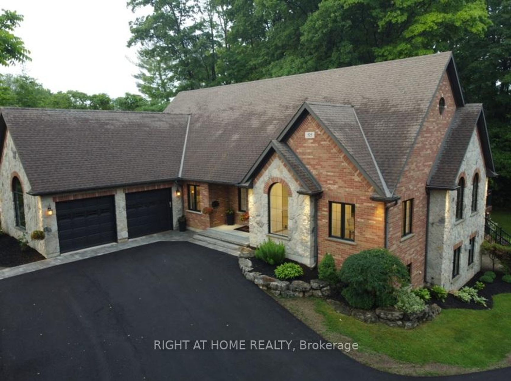 515 Hamilton Drive, Ancaster, Hamilton 2