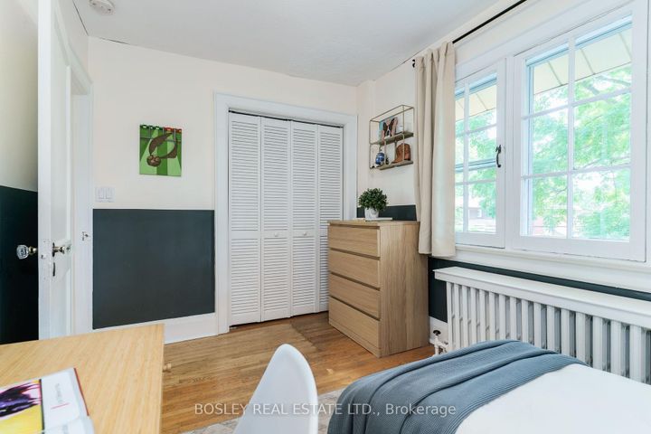 Photo 19 at 43 Eastwood Road, Woodbine Corridor, Toronto