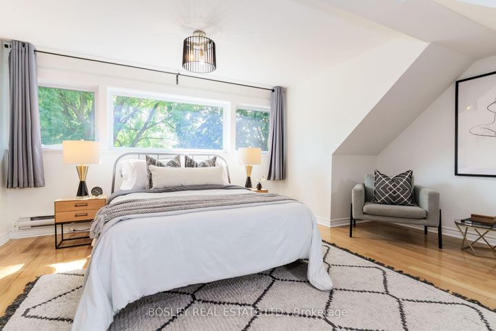 Photo 25 at 43 Eastwood Road, Woodbine Corridor, Toronto
