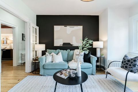 Photo 4 at 43 Eastwood Road, Woodbine Corridor, Toronto