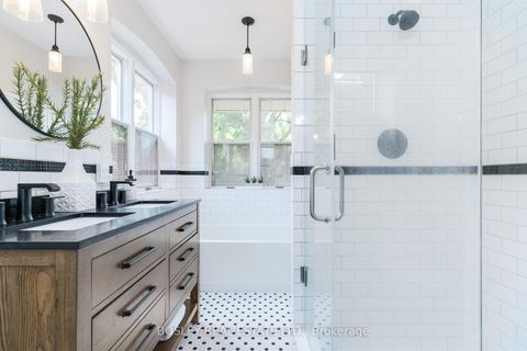 Photo 22 at 43 Eastwood Road, Woodbine Corridor, Toronto