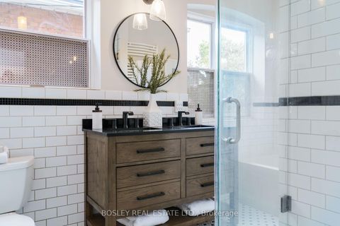 Photo 23 at 43 Eastwood Road, Woodbine Corridor, Toronto