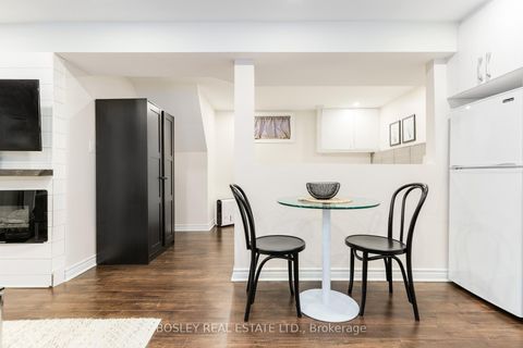 Photo 34 at 43 Eastwood Road, Woodbine Corridor, Toronto