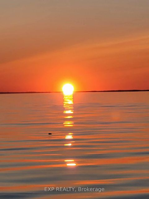Photo 5 at 24 Lakeshore Road, Virginia, Georgina