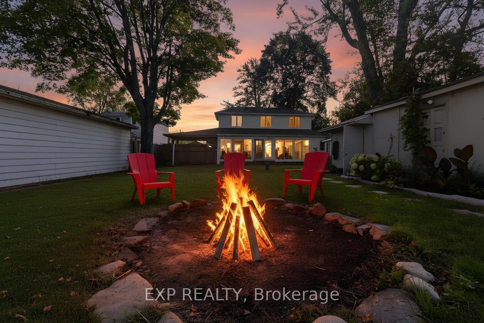 24 Lakeshore Road, Virginia, Georgina 